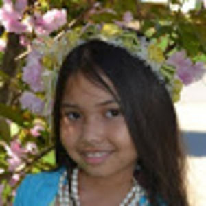 Meet your Posher, Lorraine elinor